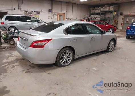 2011 Nissan Maxima 3.5 S z USA, uszkodzony, nr VIN 1N4AA5AP4BC802777